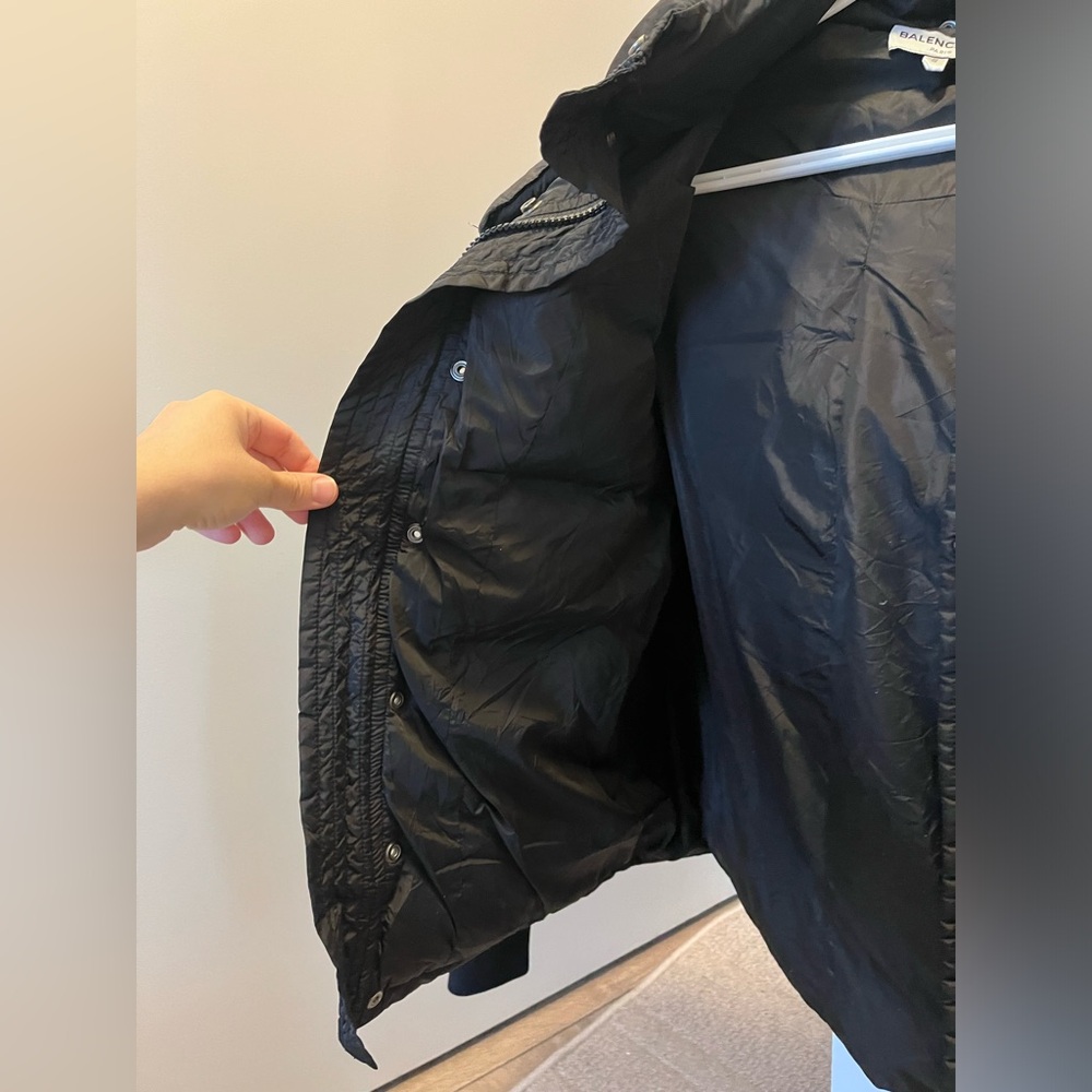 Balenciaga Black puffer Jacket size S with detachable scarf - Picture 4 of 9
